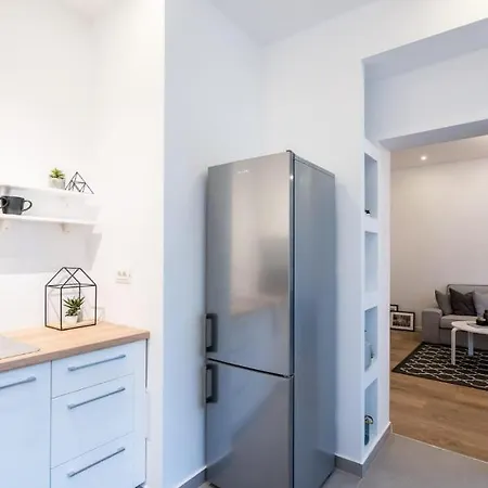 Modern Touches Apartment Bucharest